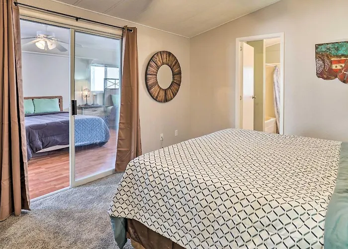 Sun-dappled Az Abode W/ River & Mtn Views! Holiday home Parker