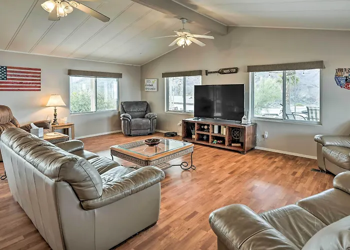 Sun-dappled Az Abode W/ River & Mtn Views! Holiday home